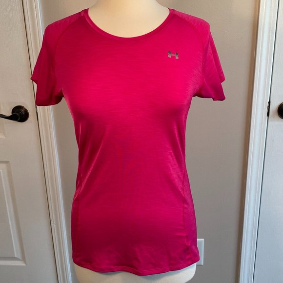 - Under Armour Run semi-fitted heat gear top Small - Picture 1 of 3
